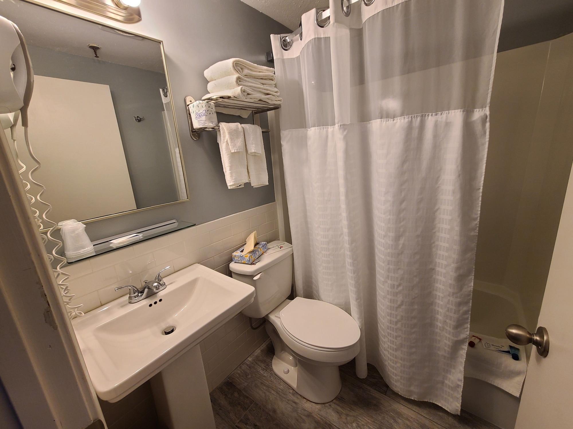 Hampton Village Inn Dış mekan fotoğraf